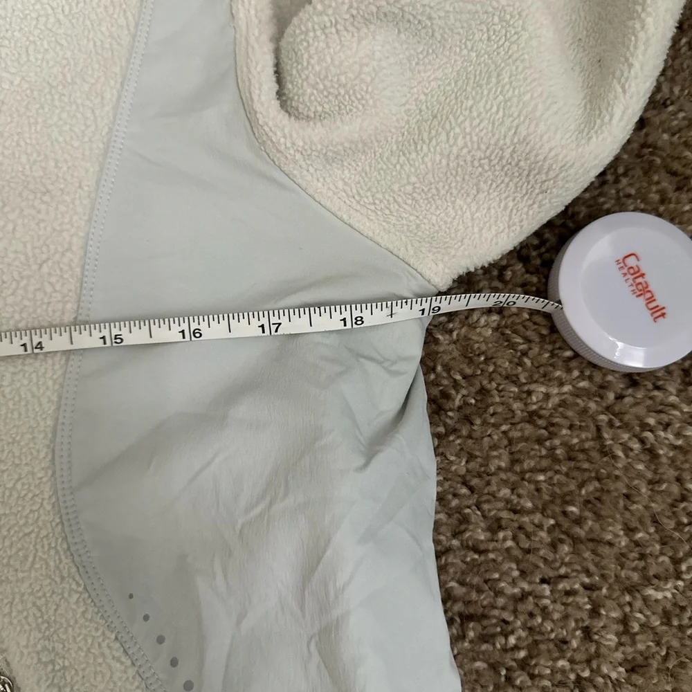 Lululemon Fleece Lined Running Jacket - Picture 7 of 7
